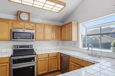 1507 Crestwood Drive, Escalon, CA 95320 - Photo 13