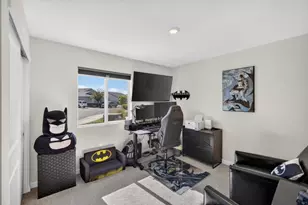1477 Bob Hayes Dr, Olivehurst, CA 95961 - Photo 9
