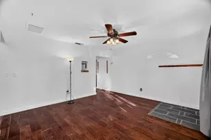 3933 Huron St, Sacramento, CA 95838 - Photo 3