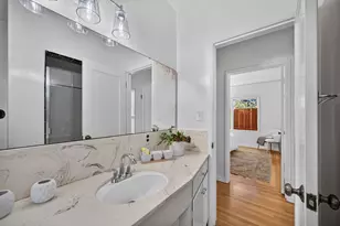 2776 17th St, Sacramento, CA 95818 - Photo 23