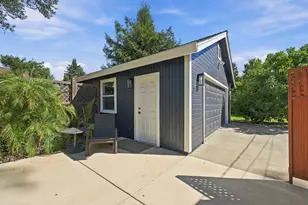 307 Mormon St, Folsom, CA 95630 - Photo 43