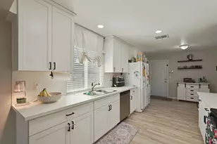 9424 Stanfield Ct, Stockton, CA 95209 - Photo 17