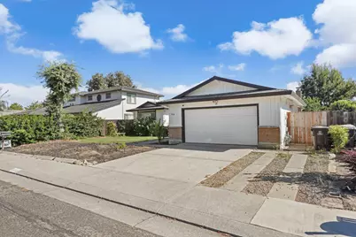 9424 Stanfield Court, Stockton, CA 95209 - Photo 3