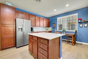 2040 Sierra View Cir, Lincoln, CA 95648 - Photo 9