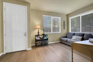 2040 Sierra View Cir, Lincoln, CA 95648 - Photo 5