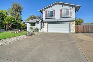 8161 Holm Oak Way, Citrus Heights, CA 95610 - Photo 3