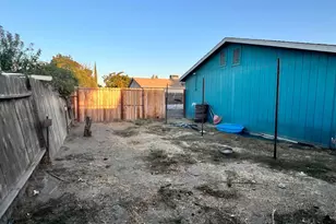 2257 Sandalwood Dr, Stockton, CA 95210 - Photo 7