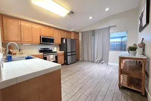 5441 Antique Rose Way, Riverbank, CA 95367 - Photo 7