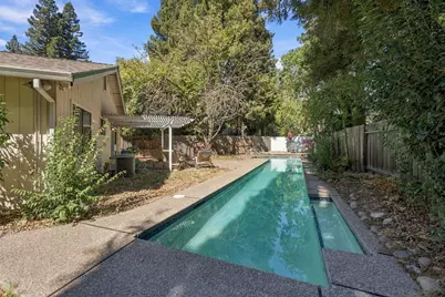 50 Lanyard Court, Sacramento, CA 95831 - Photo 15