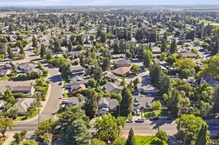 1740 N Berkeley Ave, Turlock, CA 95382 - Photo 29