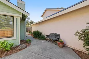 466 De Mar Dr, Sacramento, CA 95831 - Photo 43