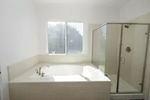 1142 Canyon Creek Dr, Newman, CA 95360 - Photo 19