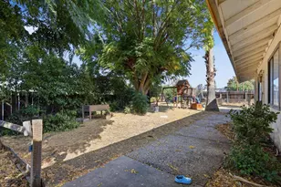 1585 Arroya Grande, Yuba City, CA 95993 - Photo 35