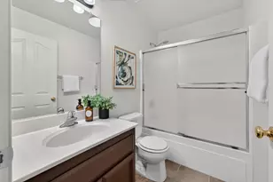 5829 Livorno Way, Elk Grove, CA 95757 - Photo 19