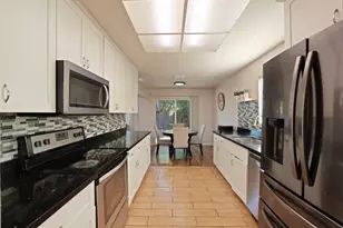 2859 Amherst Dr, Stockton, CA 95209 - Photo 17