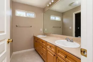 1500 Scenic Dr, Modesto, CA 95355 - Photo 23