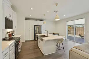 8237 Caminata Ln, Carmichael, CA 95608 - Photo 21
