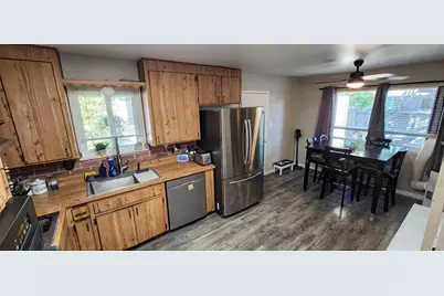 5300 Valparaiso, Sacramento, CA 95841 - Photo 3