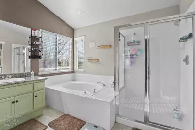 2540 Sequoia Street, Lodi, CA 95242 - Photo 27