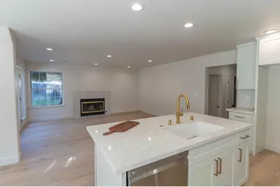 6866 Fallsbrook Court, Granite Bay, CA 95746 - Photo 19