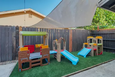 7813 Spring Valley Avenue, Citrus Heights, CA 95610 - Photo 33