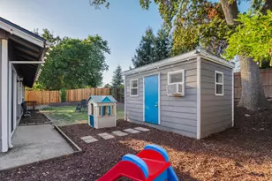 7813 Spring Valley Ave, Citrus Heights, CA 95610 - Photo 27