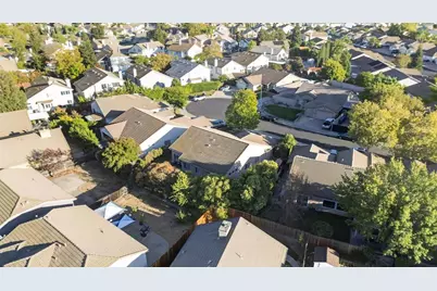 8555 Mission Bells Court, Elk Grove, CA 95624 - Photo 41