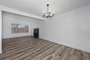 10 Malino Ct, Sacramento, CA 95823 - Photo 11