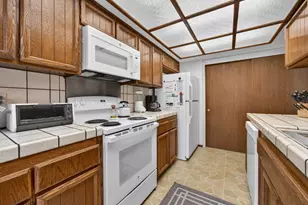 30 Park Pl Ct, Sacramento, CA 95831 - Photo 25