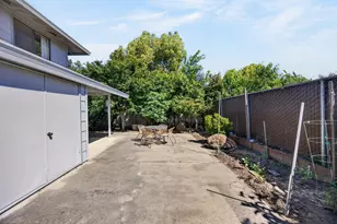 30 Park Pl Ct, Sacramento, CA 95831 - Photo 57