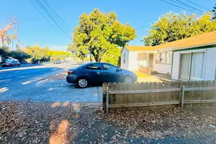 557 E 1st Ave, Chico, CA 95926 - Photo 3