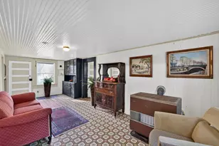 7150 Pocket Rd, Sacramento, CA 95831 - Photo 9
