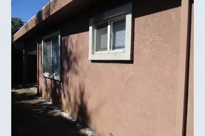 331 E Elm Street #1/2, Lodi, CA 95240 - Photo 7