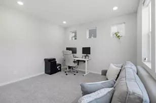 2908 Blue Teal Walk, Sacramento, CA 95833 - Photo 11