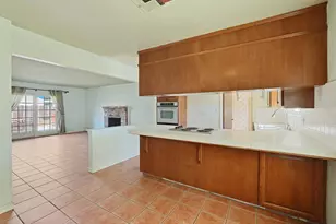 215 Franciscan Ave, Stockton, CA 95210 - Photo 15