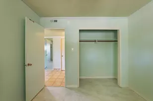 215 Franciscan Ave, Stockton, CA 95210 - Photo 23