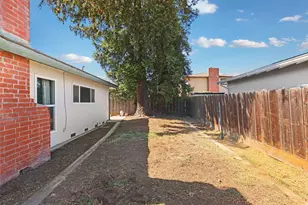 215 Franciscan Ave, Stockton, CA 95210 - Photo 43