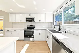 4100 Tallyho Dr, Sacramento, CA 95826 - Photo 17