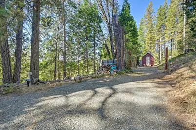 32207 Squire Canyon Lane, Dutch Flat, CA 95714 - Photo 31