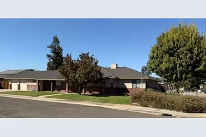 1300 Pleasanton Place, Oakdale, CA 95361 - Photo 1