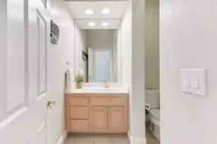 34319 Canvas Back St, Woodland, CA 95695 - Photo 29