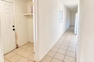 807 Castaic Ave, Bakersfield, CA 93308 - Photo 13