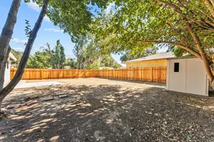 2802 Layton Dr, Davis, CA 95618 - Photo 75
