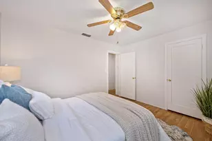 5625 V St, Sacramento, CA 95817 - Photo 19