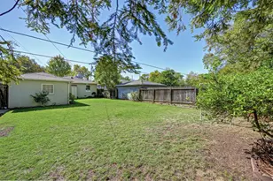 5625 V St, Sacramento, CA 95817 - Photo 9
