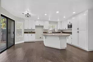 8868 Minnie Cir, Elk Grove, CA 95624 - Photo 13