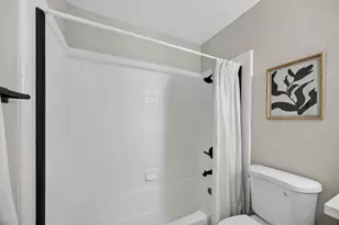 8868 Minnie Cir, Elk Grove, CA 95624 - Photo 31