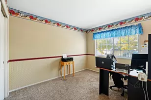 9376 Crowell Dr, Elk Grove, CA 95624 - Photo 39