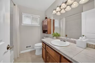 7219 Harbor Light Way, Sacramento, CA 95831 - Photo 37