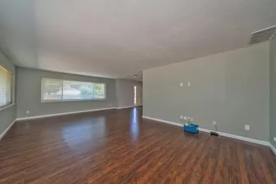 2441 Drayton Drive, Sacramento, CA 95825 - Photo 15